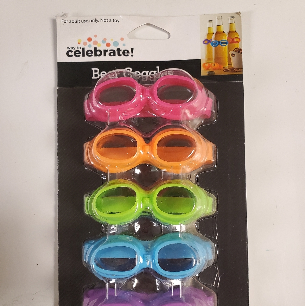 Beverage goggles - Picture 1 of 4